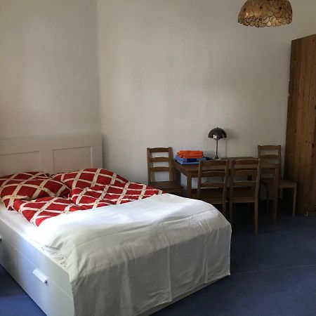 Klein App In Alt - Tegel Apartment Berlin Exterior photo