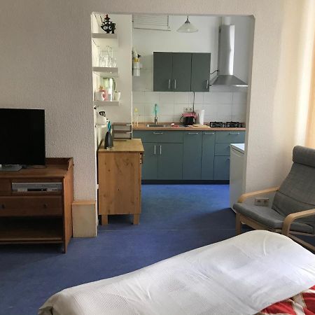 Klein App In Alt - Tegel Apartment Berlin Exterior photo